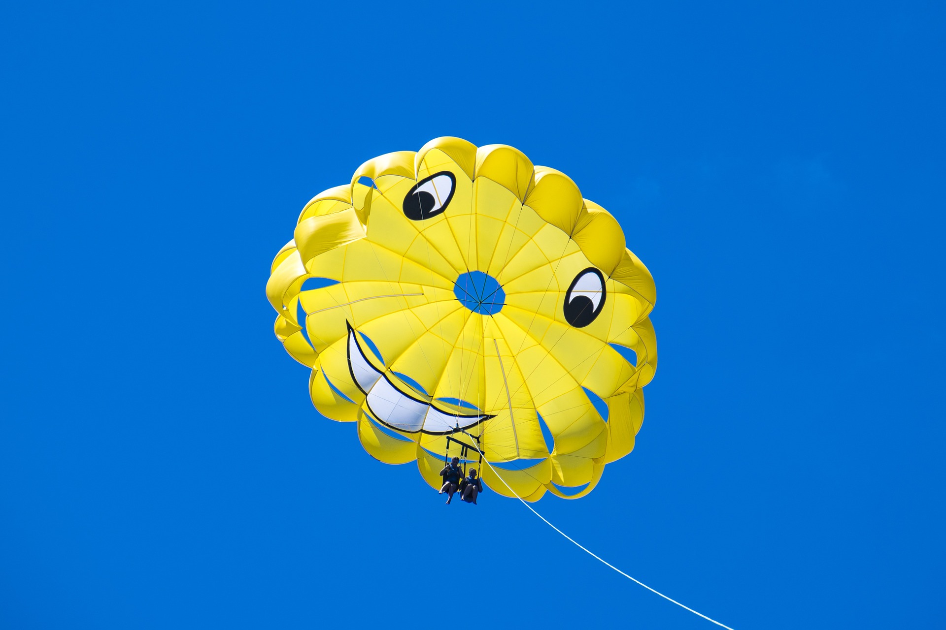 Желтый парашют